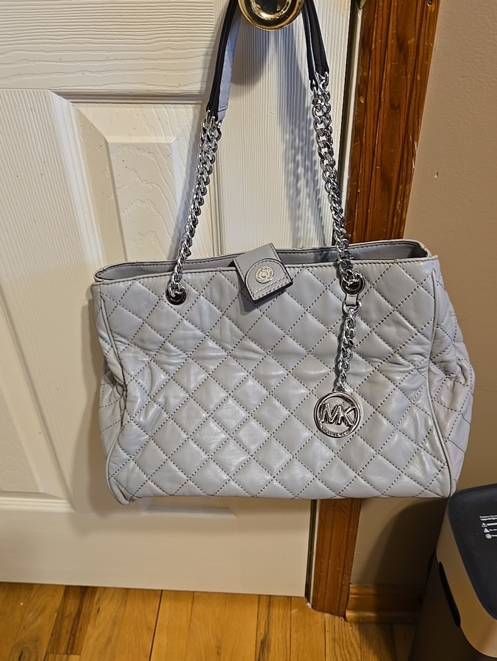 Michael Kors Quilted Shoulder Bag in Light Gray with Silver Chain